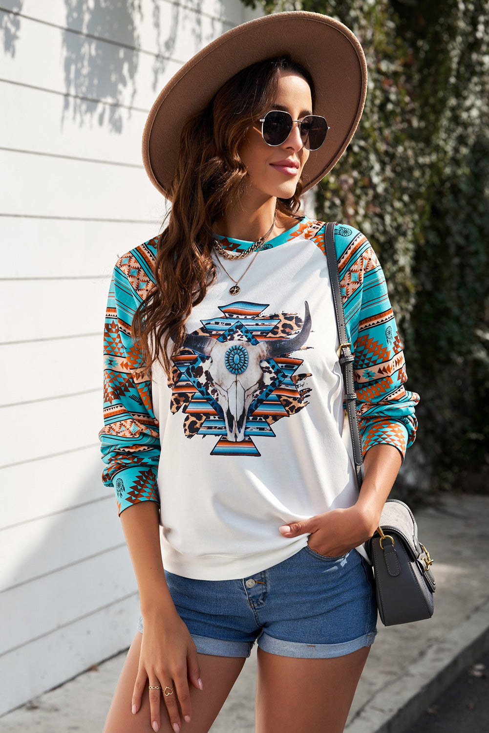 Aztec Sleeves Steer Head Graphic Women Sweatshirt