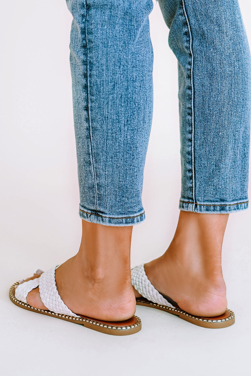 Beige Cross Straps Braised Slippers
