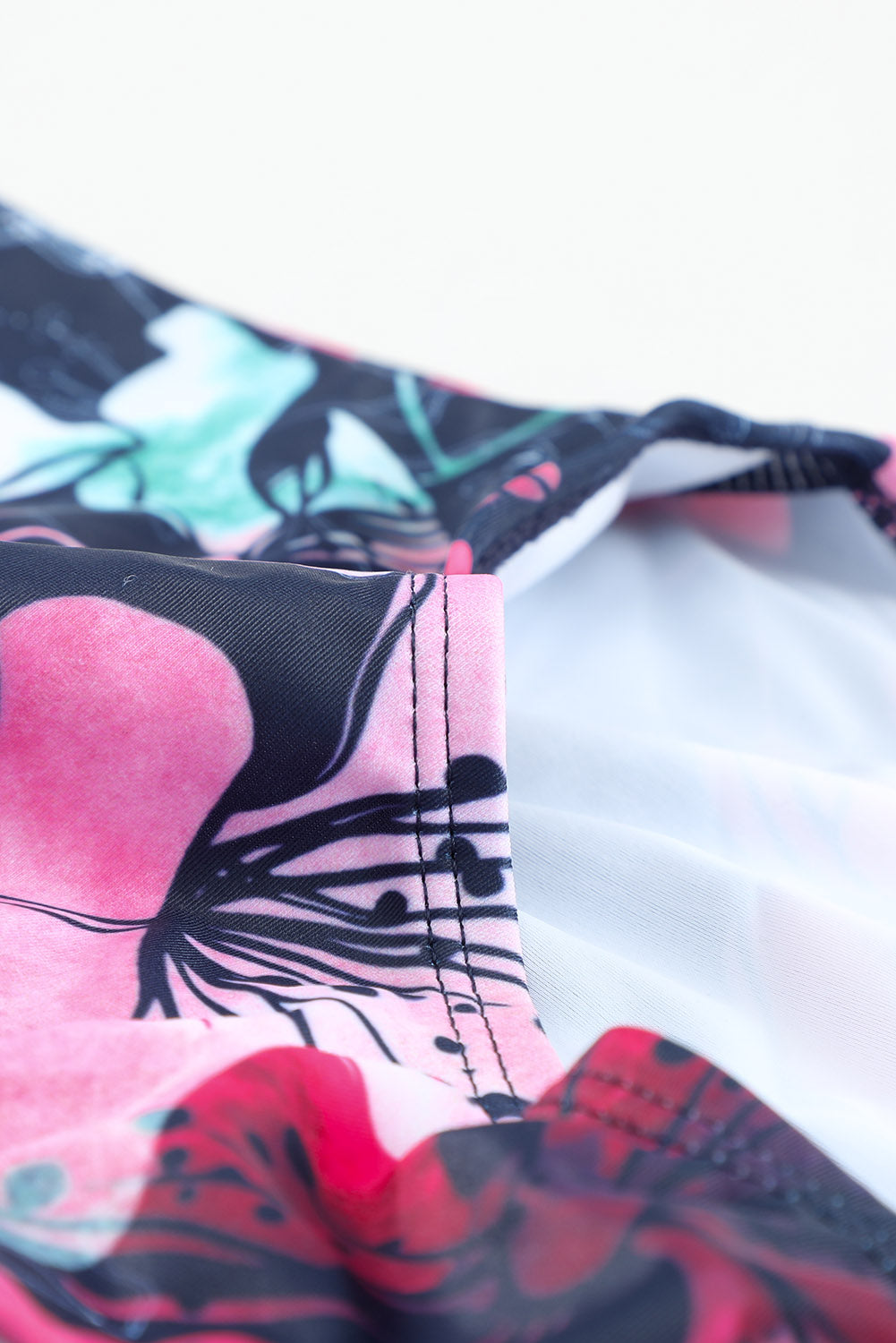 Floral Print Criss Cross U-neck One-piece Swimsuit