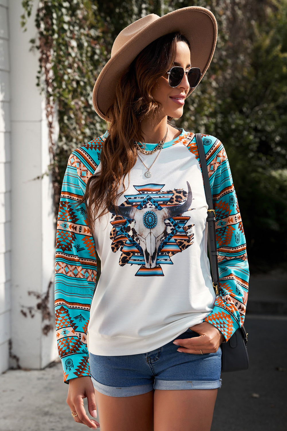 Aztec Sleeves Steer Head Graphic Women Sweatshirt