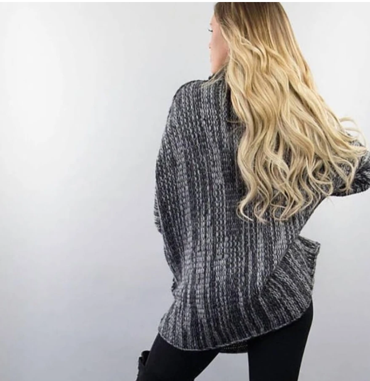 Women's Loose Turtleneck Knitted Sweater