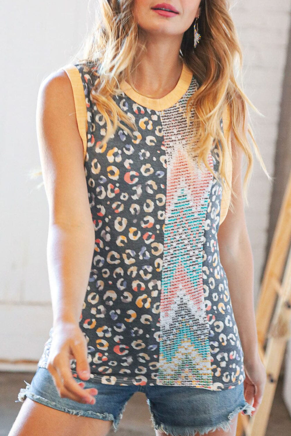 Multicolor Contrast Trim Color Block V Neck Tank Top