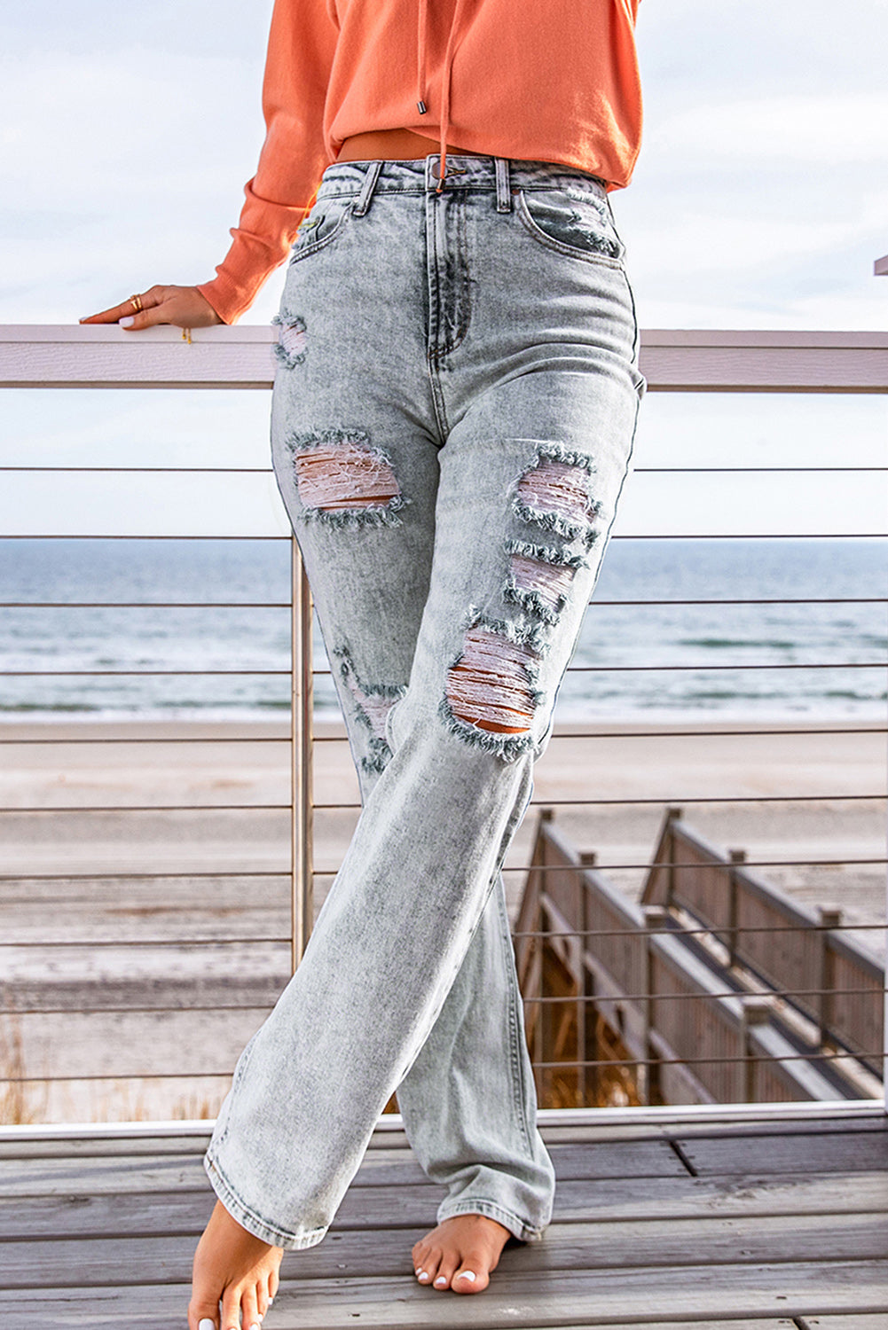 Fading Wash Distressed Casual Jeans