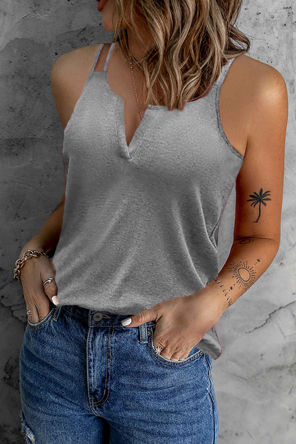 Dual Straps Notched Neck Knit Tank Top