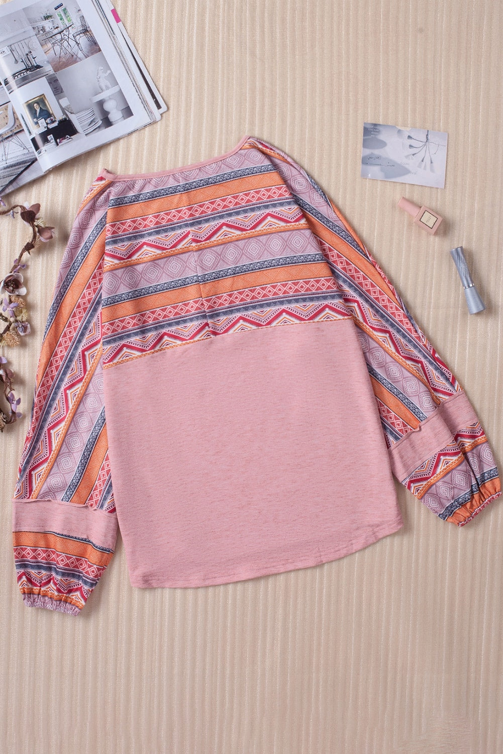 Geometric Print Raglan Sleeve Blouse