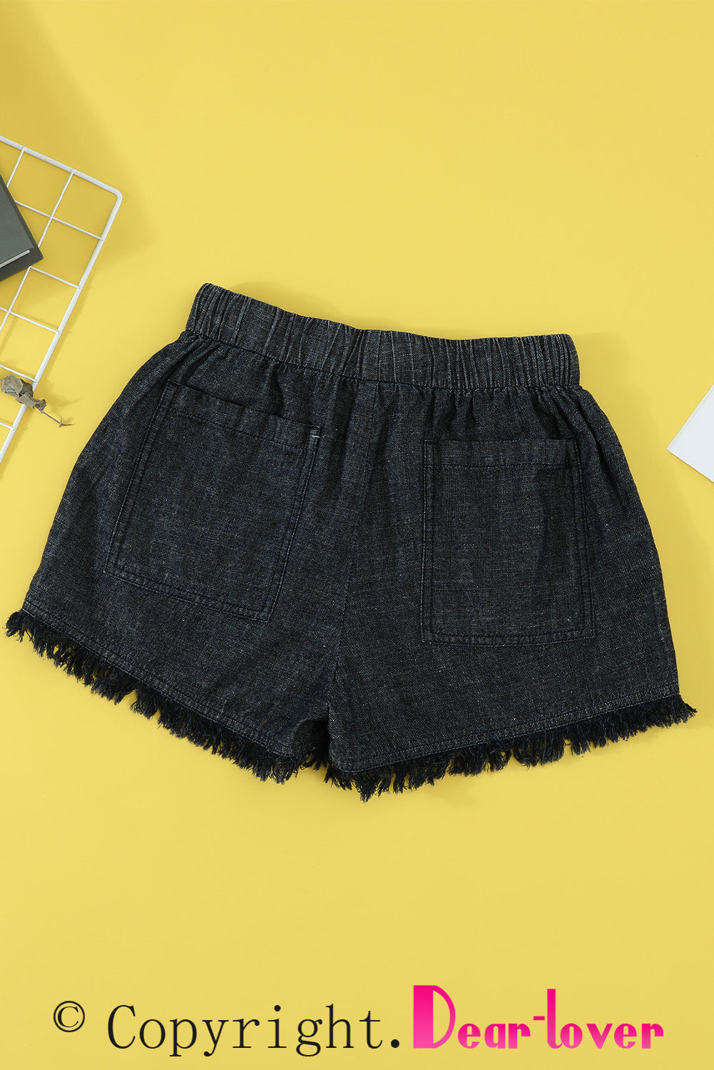 Casual Pocketed Frayed Denim Shorts