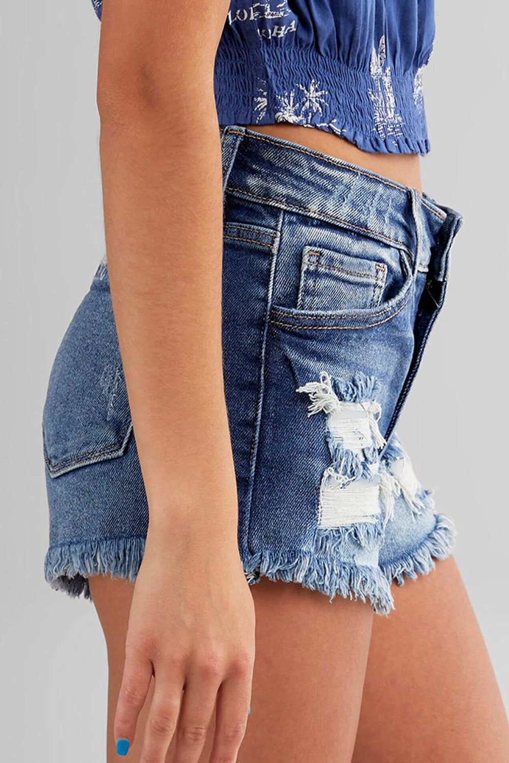 Frayed Hem Mid Waist Denim Shorts
