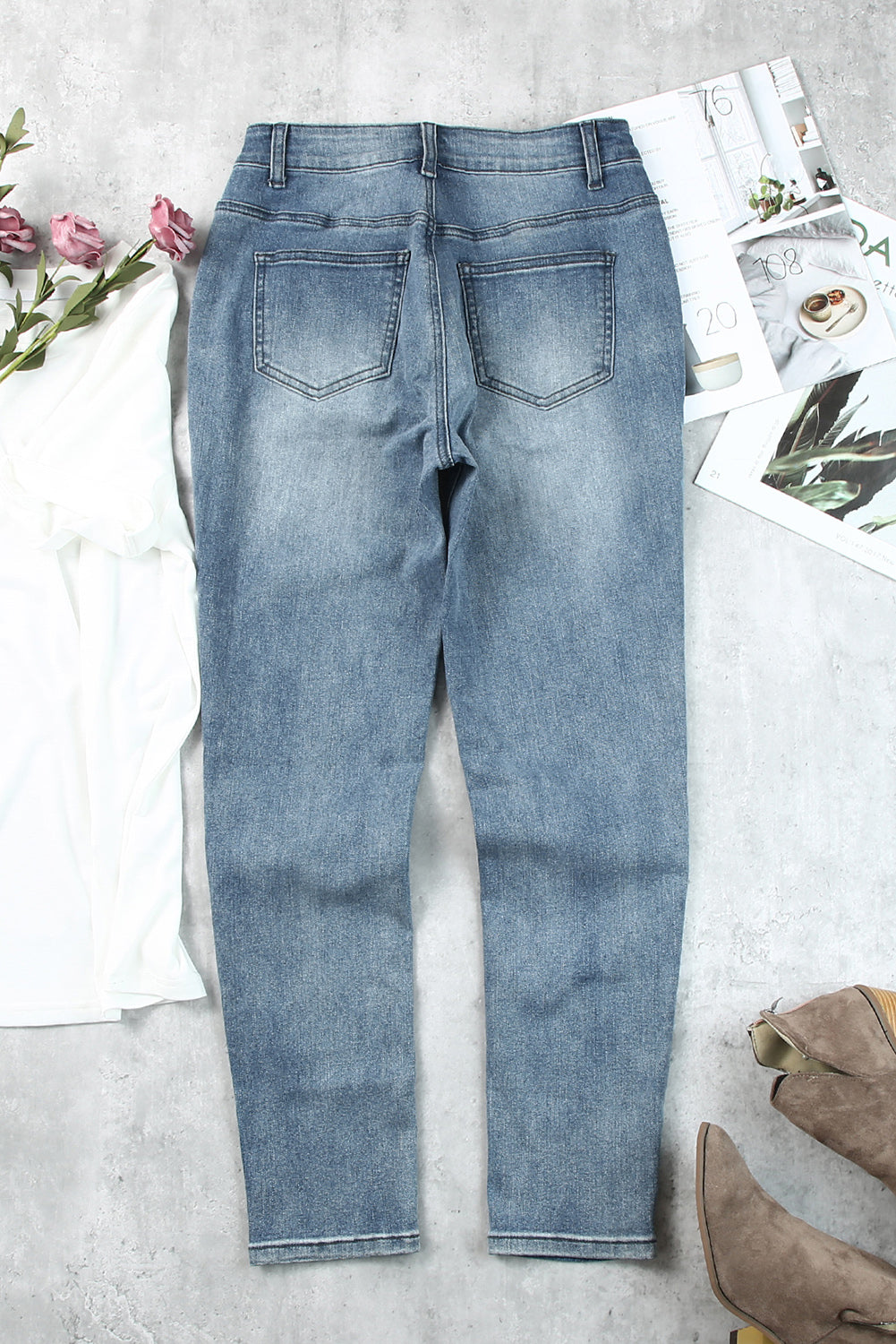 Faded Skinny Jeans with Pockets