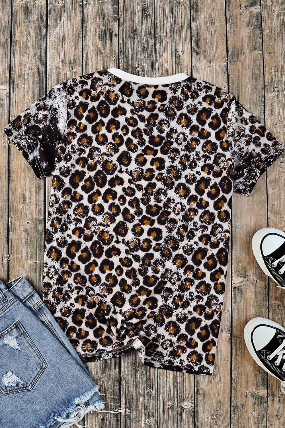 Floral Steer Bleached T-shirt