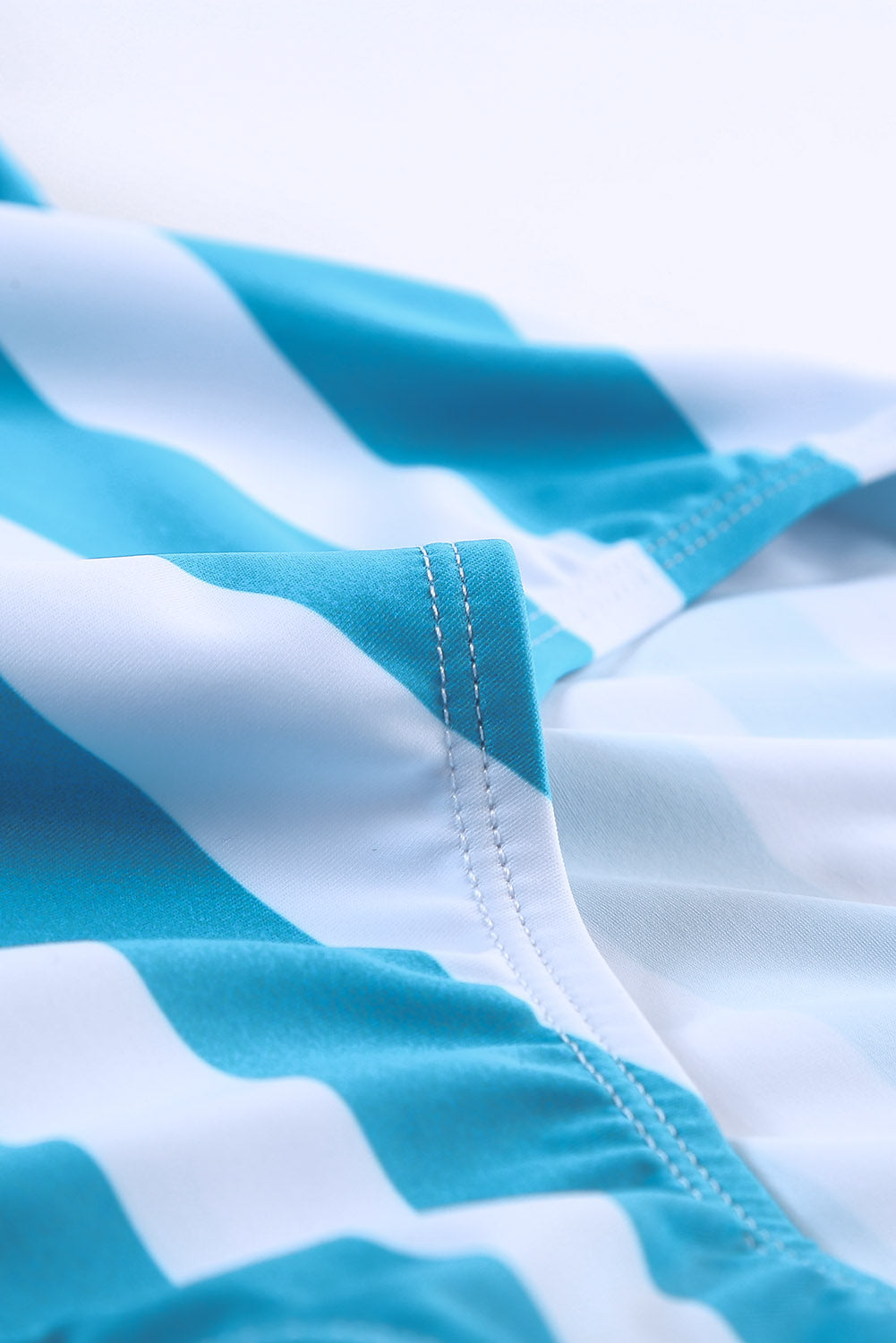 Floral Print Criss Cross U-neck One-piece Swimsuit