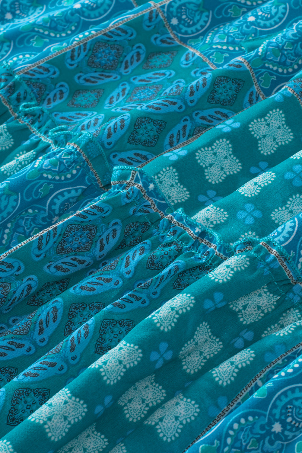 Tiered Paisley Print Pocketed Maxi Skirt