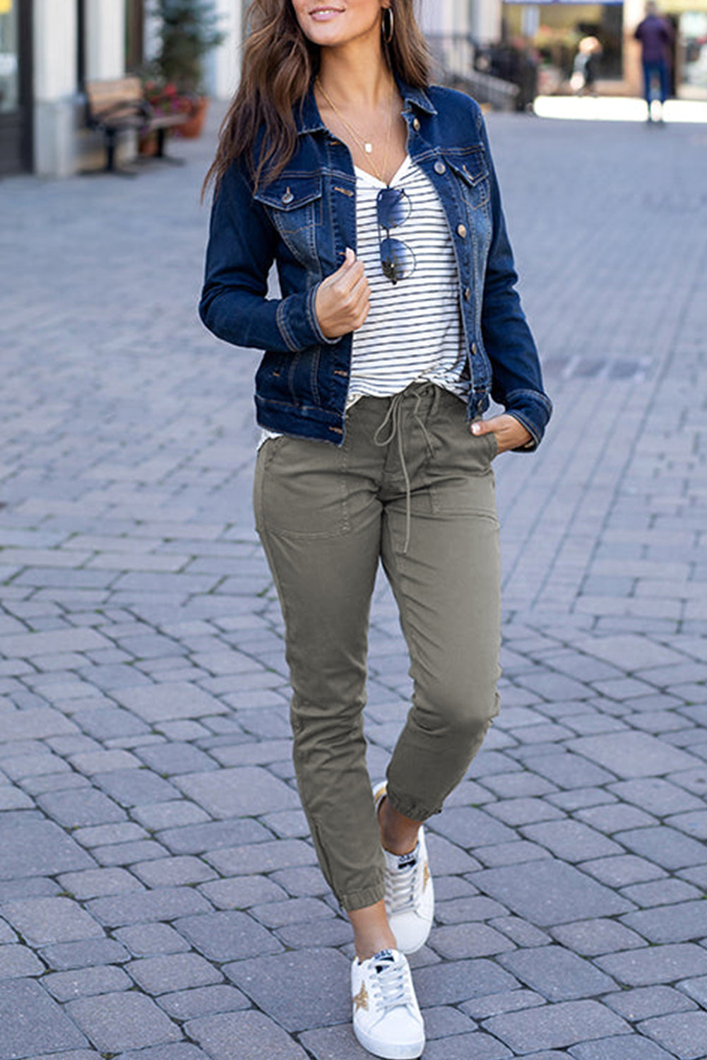 Slim Fit Pocketed Twill Jogger Pants