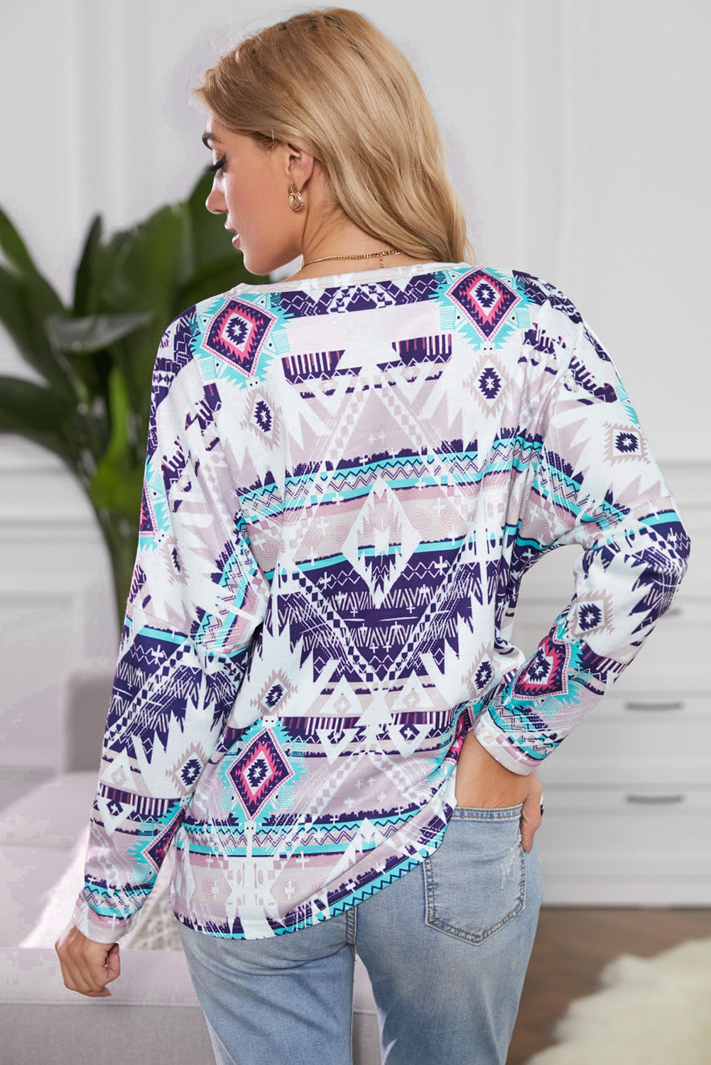 Multicolor Rustic Tribal Front Pocket Long Sleeve Top