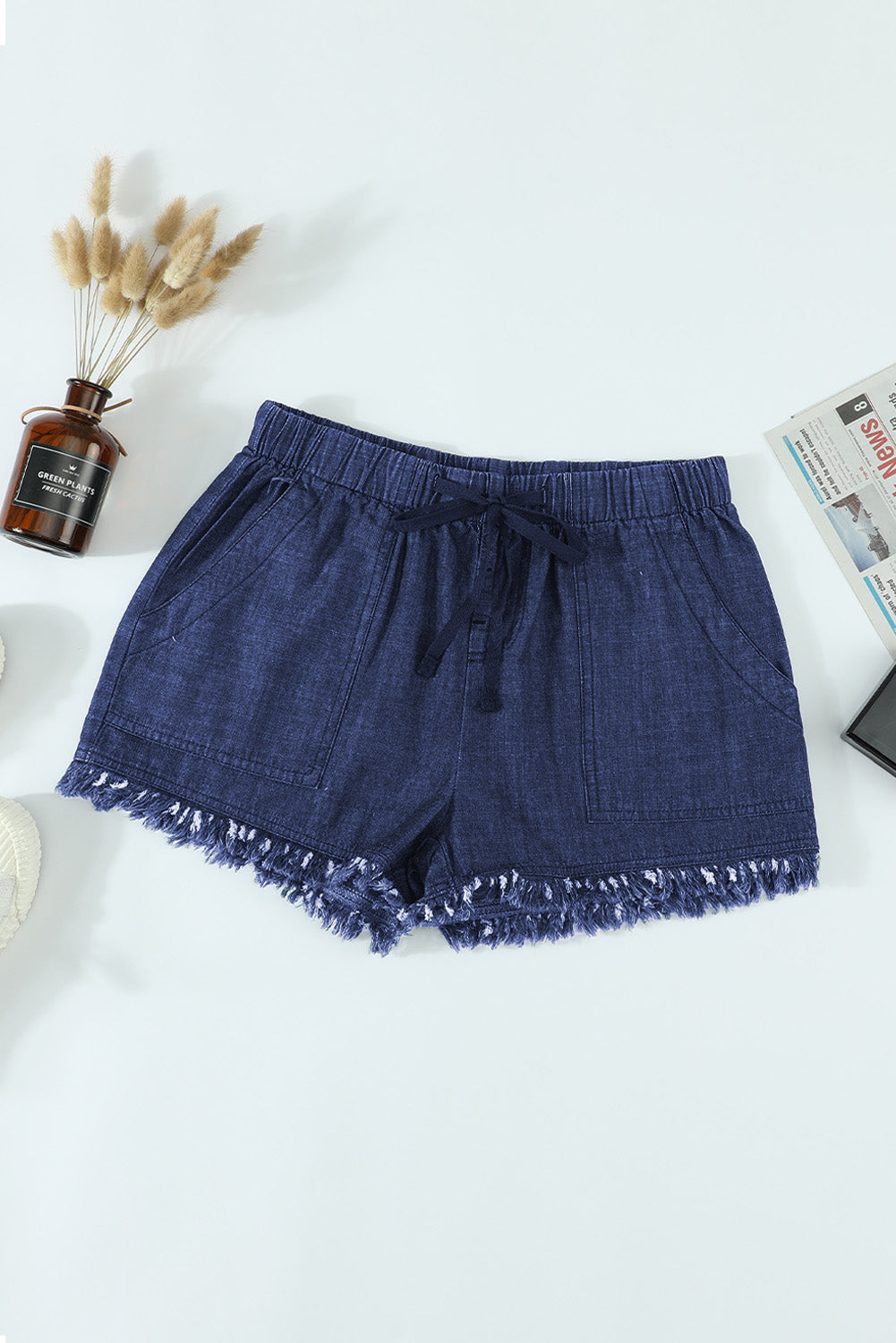 Casual Pocketed Frayed Denim Shorts