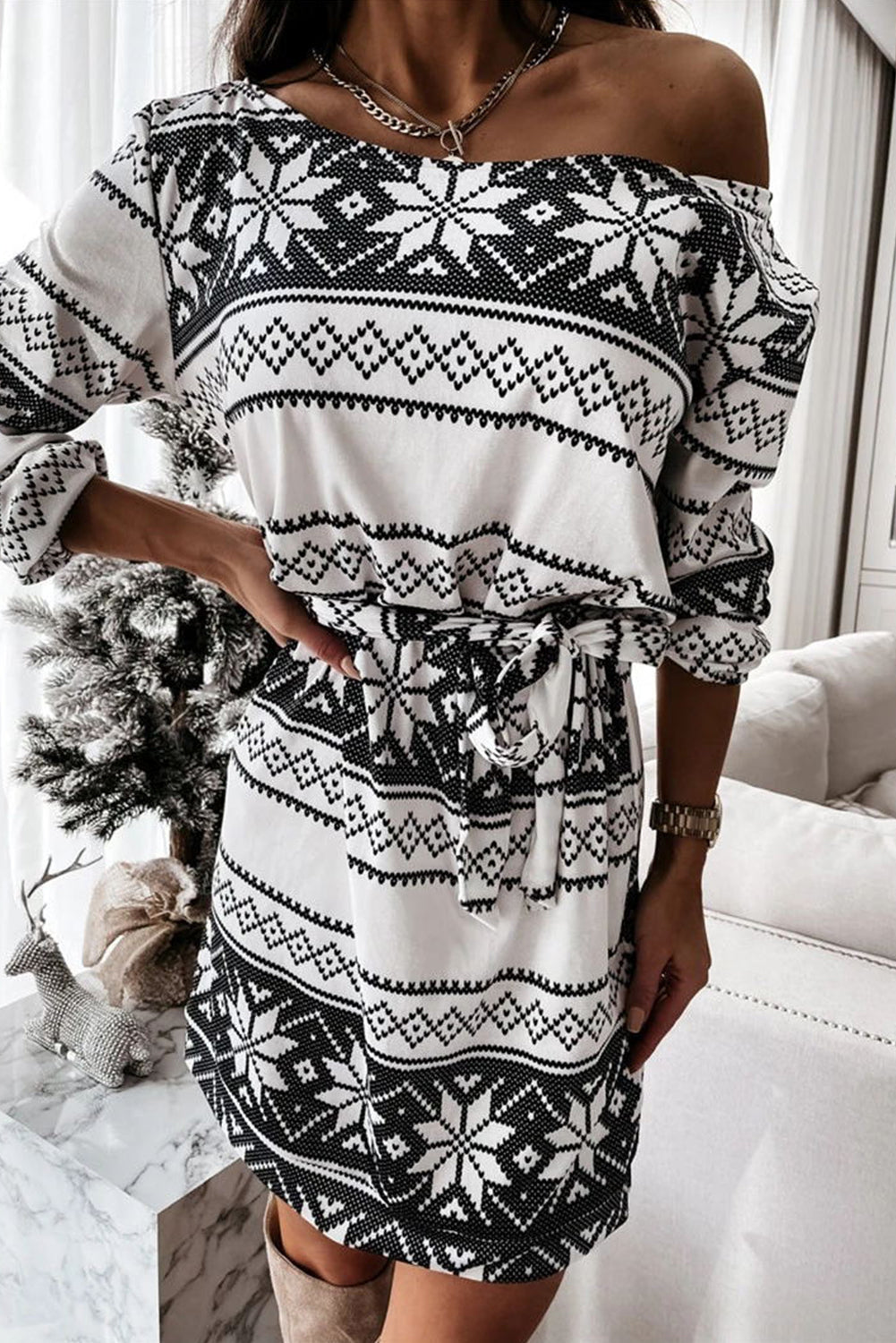 White/Red Christmas Pattern Print Lace-up Long Sleeve Mini Dress