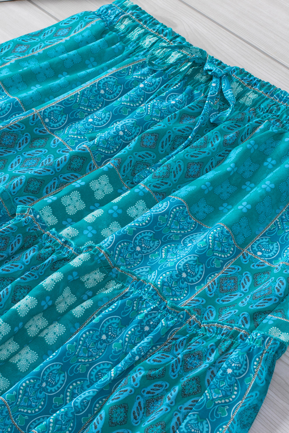 Tiered Paisley Print Pocketed Maxi Skirt