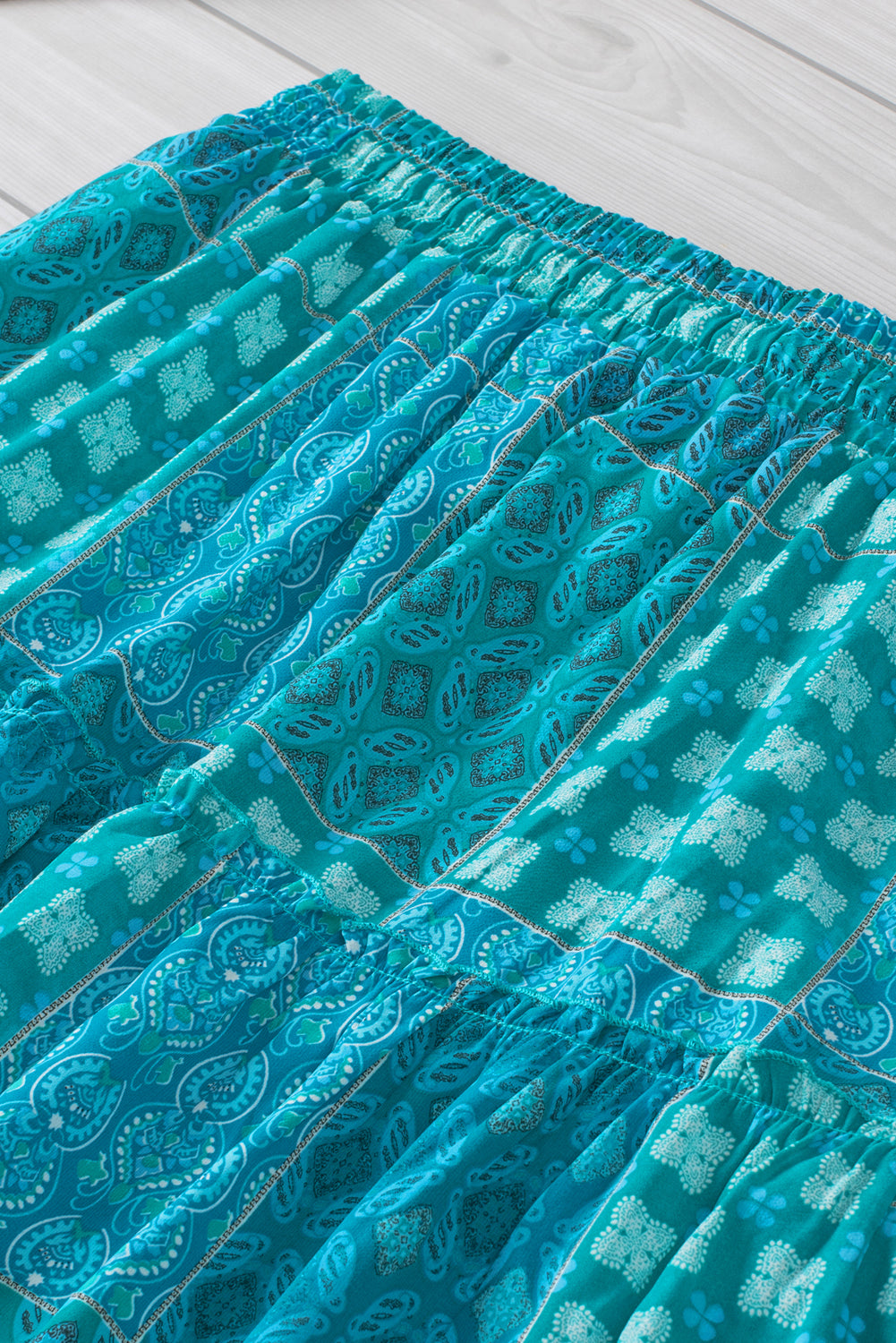 Tiered Paisley Print Pocketed Maxi Skirt