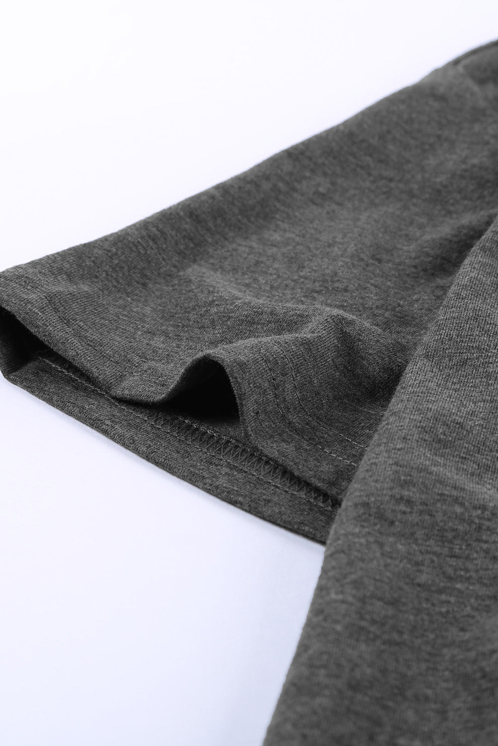 Geometric Feather O-neck T-shirt