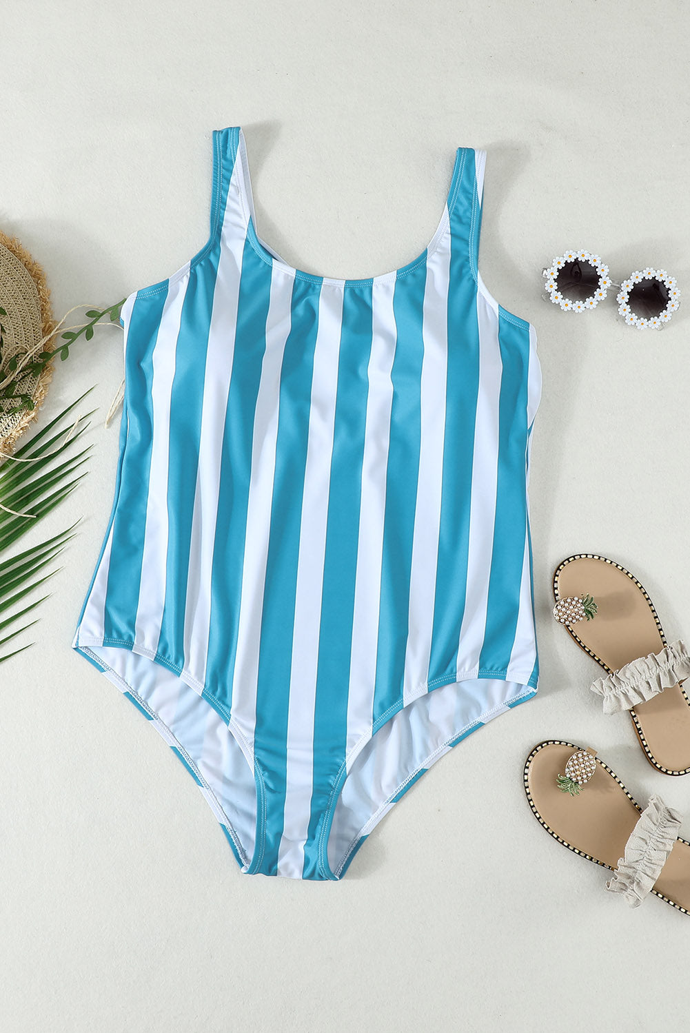Floral Print Criss Cross U-neck One-piece Swimsuit