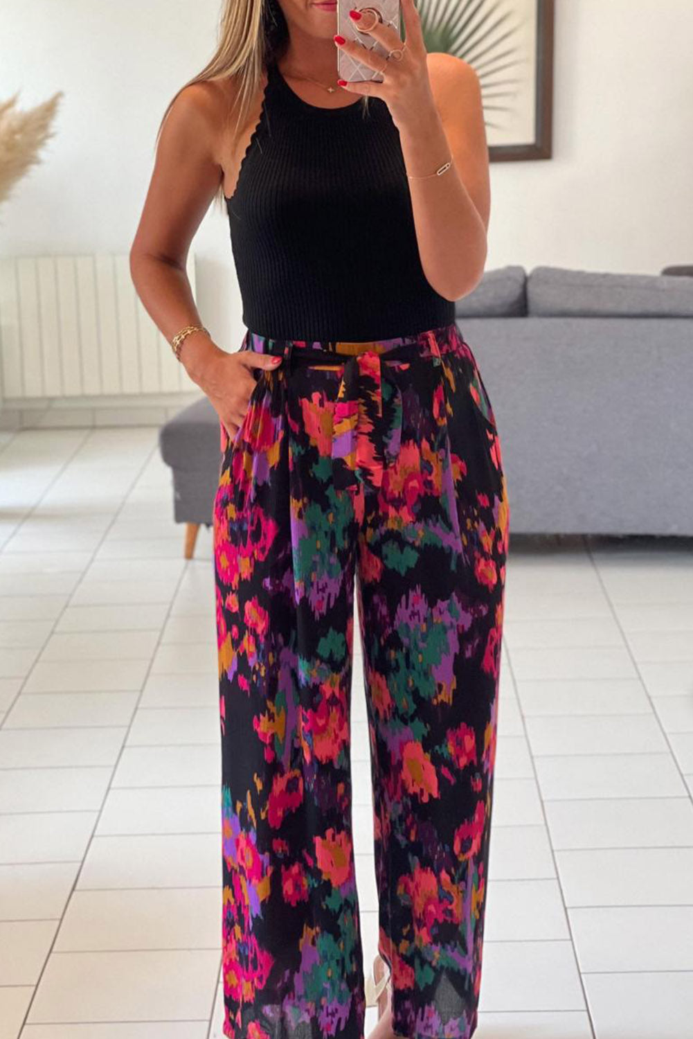 Graffiti Printed V Neck Puff Sleeve Blouse