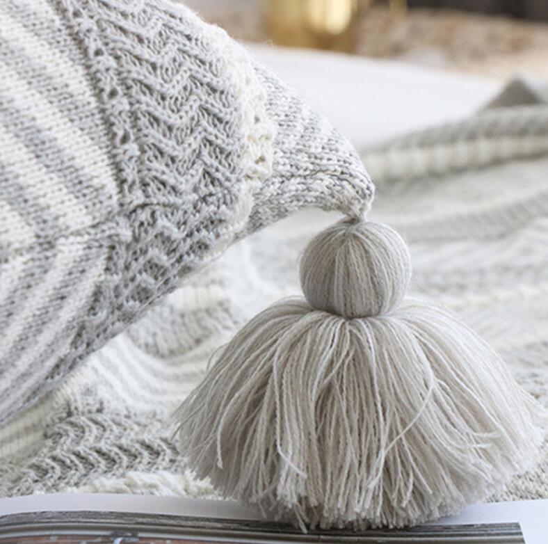 Bohemian Style Tufted Pillow Cushion Cushion Pillow Ethnic Retro Style