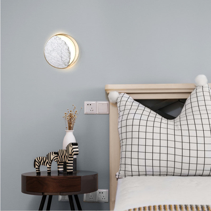 Postmodern Nordic style stylish wall lamp