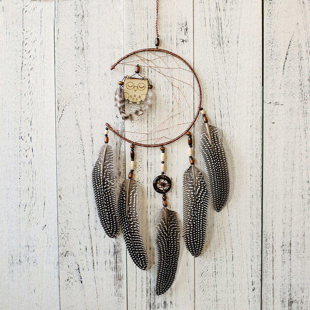 Dreamnet white feather Pendant