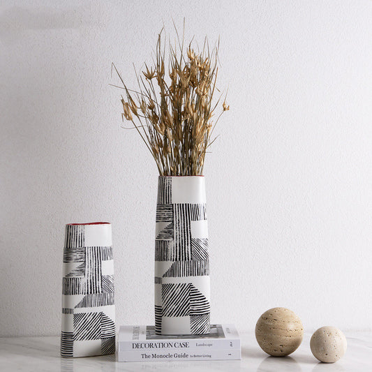 Nordic Minimalist Ceramic Creative Hand-painted Line Vase