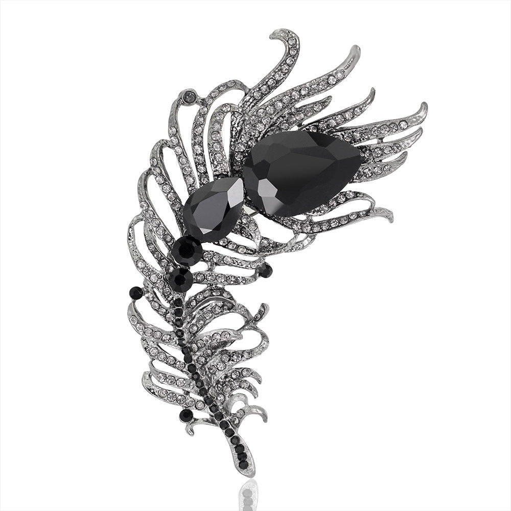 Fashion Retro Minimalist Peacock Feather Brooch