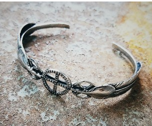 leaf titanium steel feather bracelet