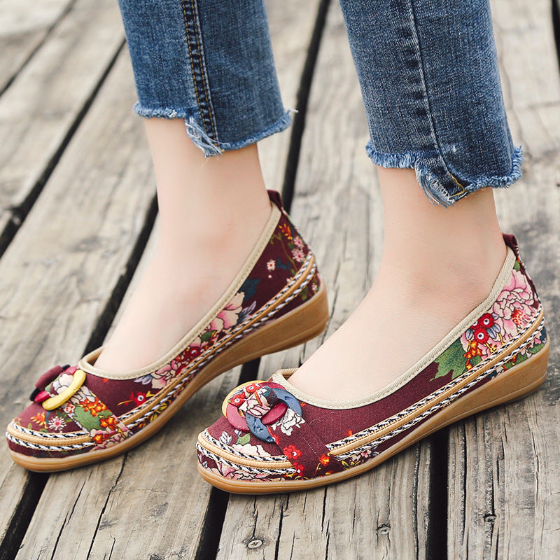 Ethnic style shallow mouth shoes