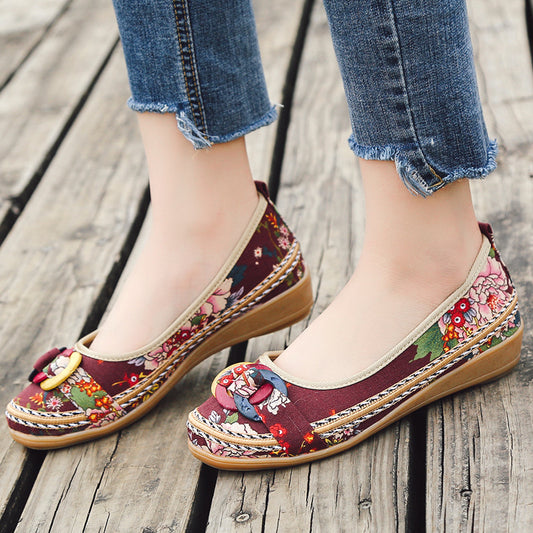 Ethnic style shallow mouth shoes