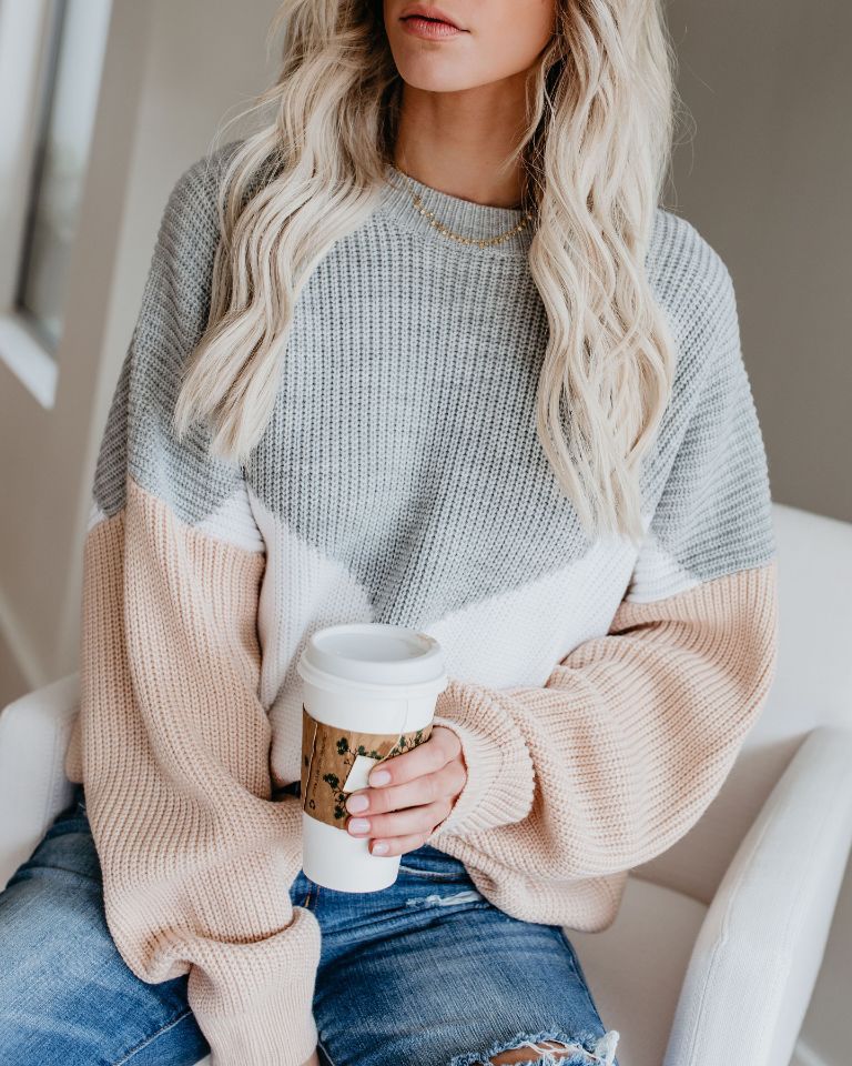 Women's contrast color sweater