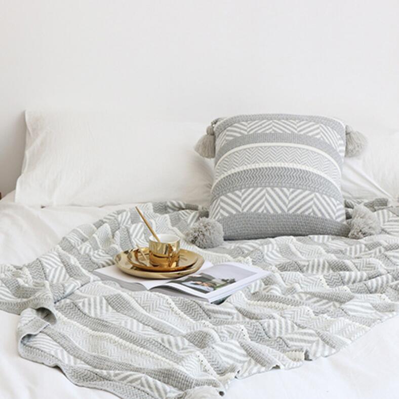 Bohemian Style Tufted Pillow Cushion Cushion Pillow Ethnic Retro Style