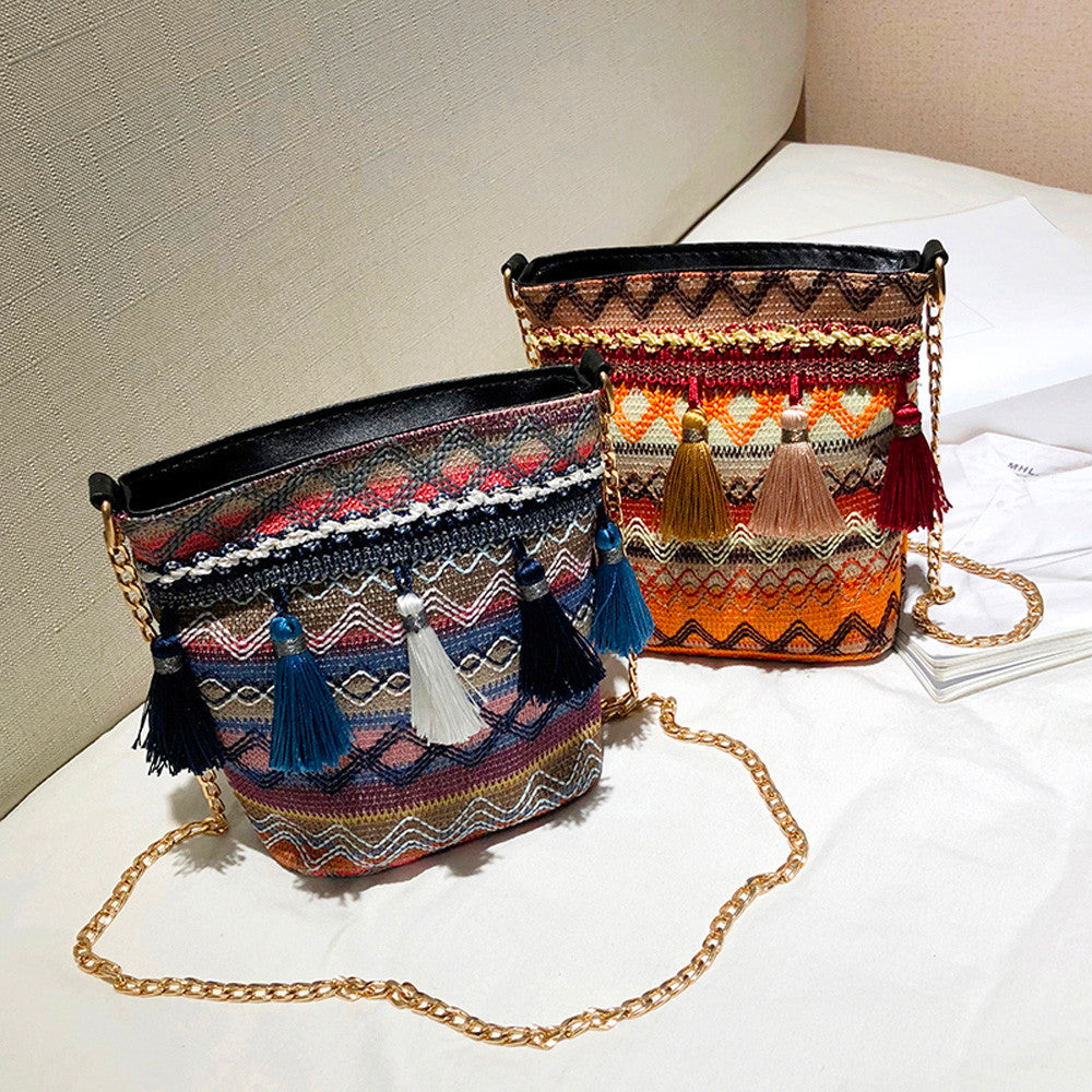 Tassel ethnic style linen bag