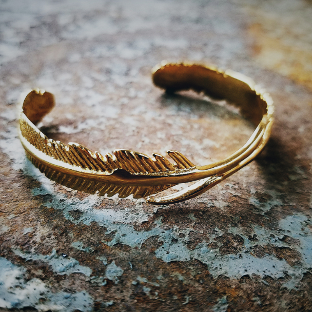 leaf titanium steel feather bracelet