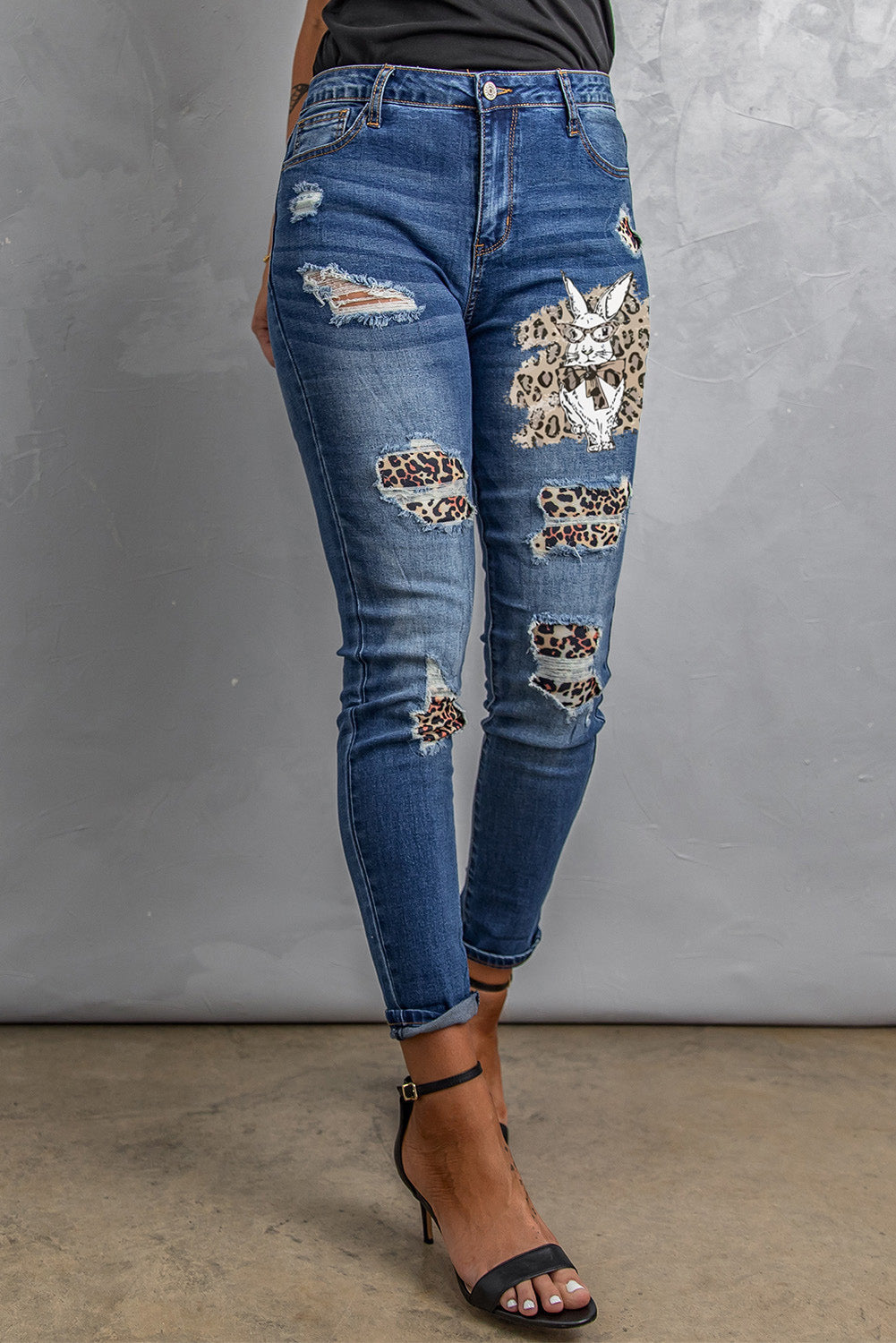 Floral Patch Destroyed Skinny Jeans