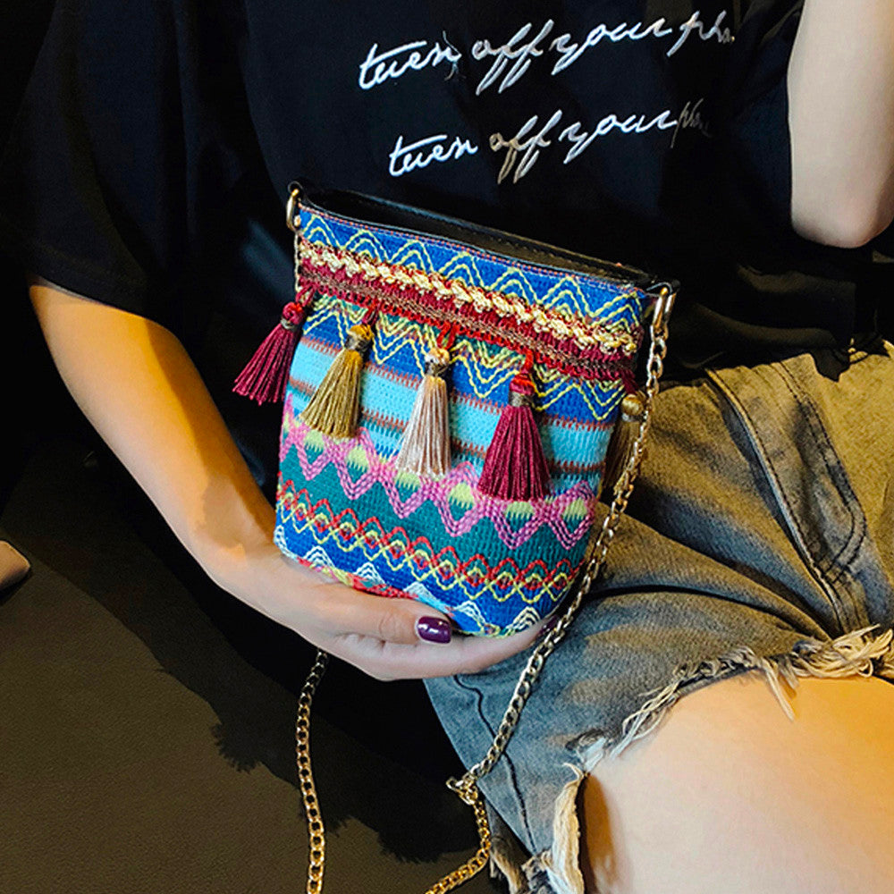 Tassel ethnic style linen bag