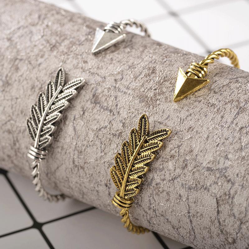 Triangle Feather Bracelet