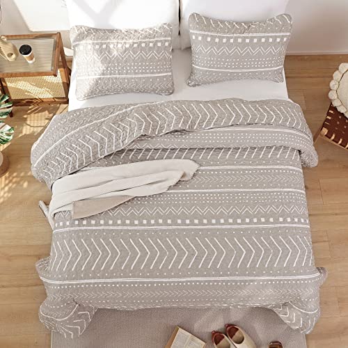 JANZAA Quilt Boho Quilt Set Boho Bedding Bedspreads Queen Size,3 PCS Bohemian Quilt Set with Geometric Printed for All Season(Two Pillow Cases)