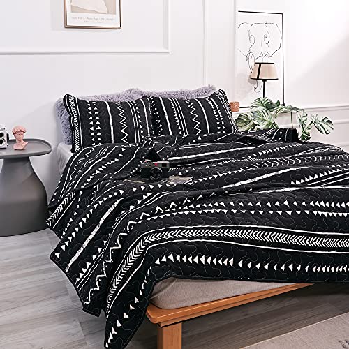 JANZAA Quilt Boho Quilt Set Boho Bedding Bedspreads Queen Size,3 PCS Bohemian Quilt Set with Geometric Printed for All Season(Two Pillow Cases)