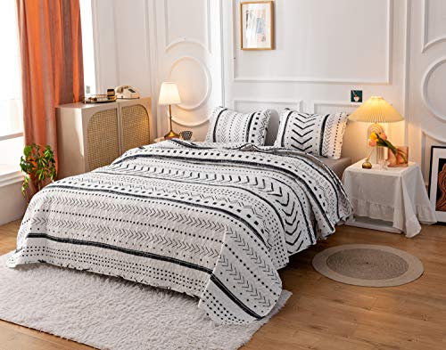 JANZAA Quilt Boho Quilt Set Boho Bedding Bedspreads Queen Size,3 PCS Bohemian Quilt Set with Geometric Printed for All Season(Two Pillow Cases)