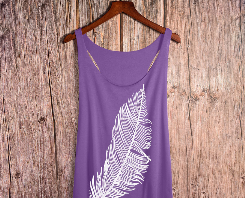 Sexy bottoming shirt with feather print vest