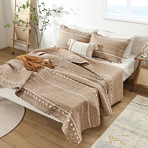 JANZAA Quilt Boho Quilt Set Boho Bedding Bedspreads Queen Size,3 PCS Bohemian Quilt Set with Geometric Printed for All Season(Two Pillow Cases)