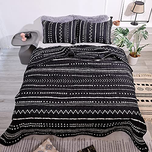JANZAA Quilt Boho Quilt Set Boho Bedding Bedspreads Queen Size,3 PCS Bohemian Quilt Set with Geometric Printed for All Season(Two Pillow Cases)