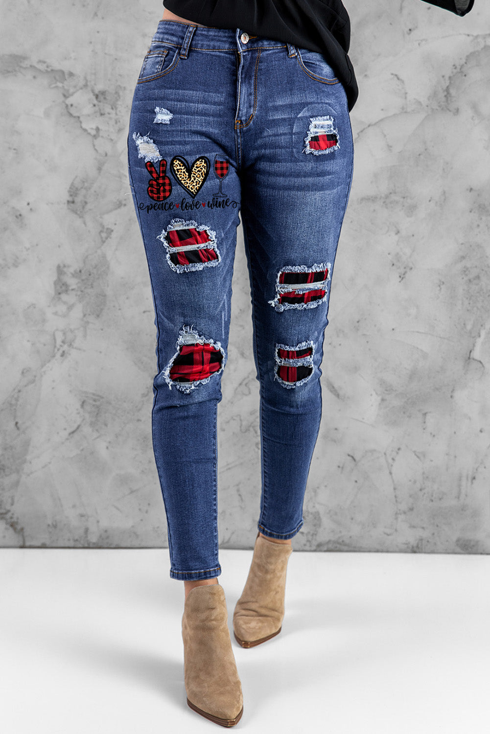 Floral Patch Destroyed Skinny Jeans