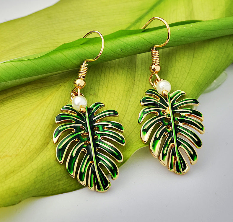 Trendy Boho Green Coconut Leaf Earrings