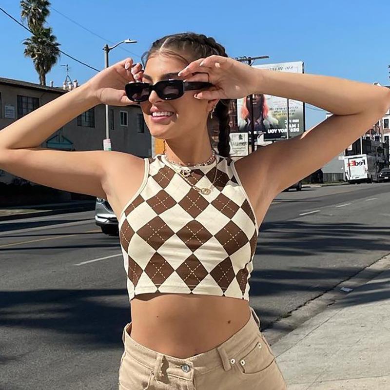 Slim Fit Sleeveless Round Neck