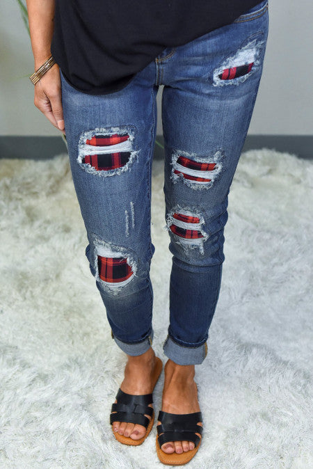 Floral Patch Destroyed Skinny Jeans