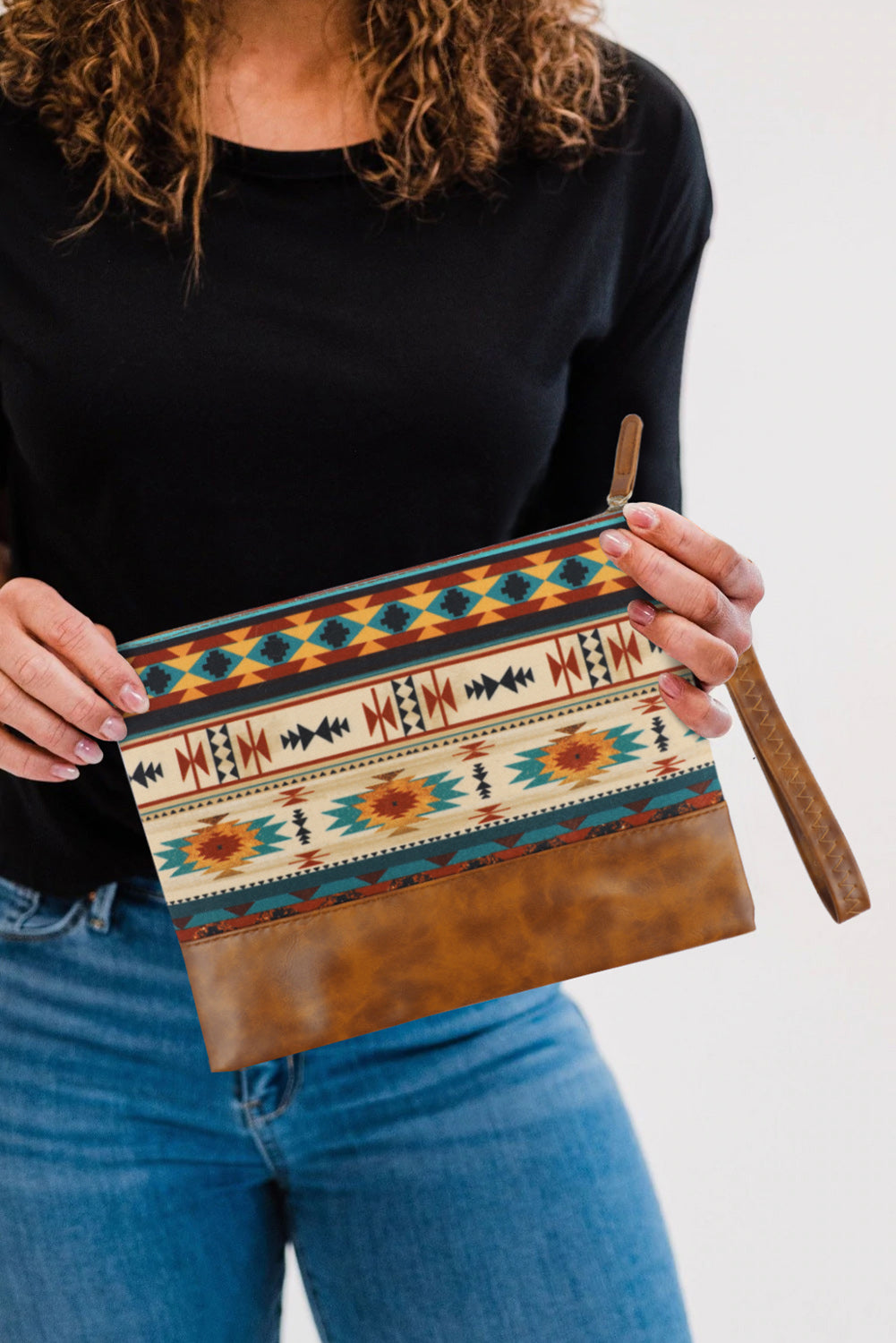 Multicolor Western Aztec Print Zipper PU Leather Clutch